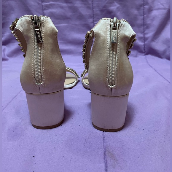 Bronwen Embellished Evening shoe - Picture 2 of 5